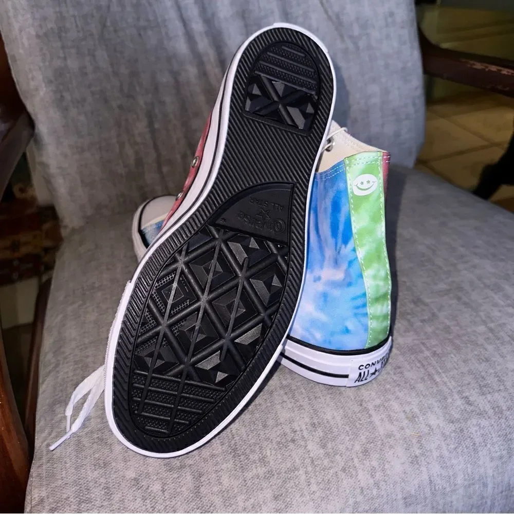 Nwot converse Chuck Taylor All Star Hi Sneaker – Tie Dye Color-
